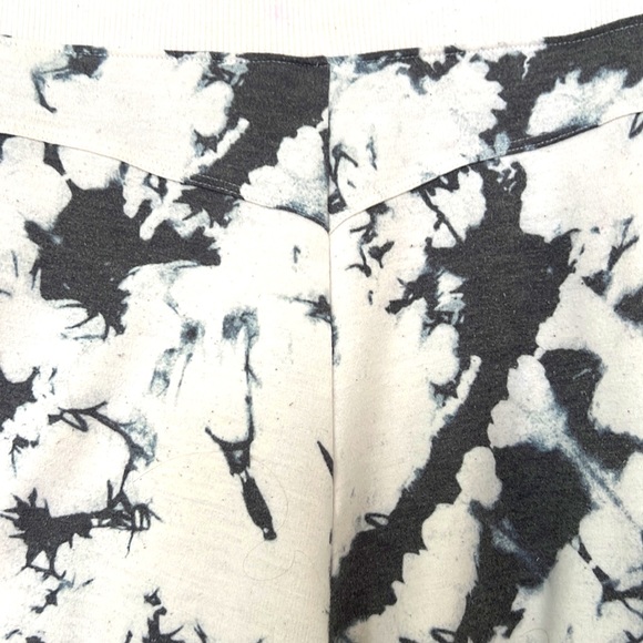 Jessica Simpson, sportswear,Felicity, jogger pants,white ocean,tie-dye, size, XL - Picture 8 of 10